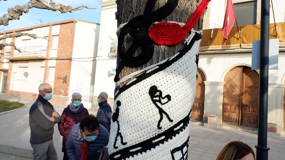 Obres en els arbres de Castellnou de Seana ©JosepAPérez
