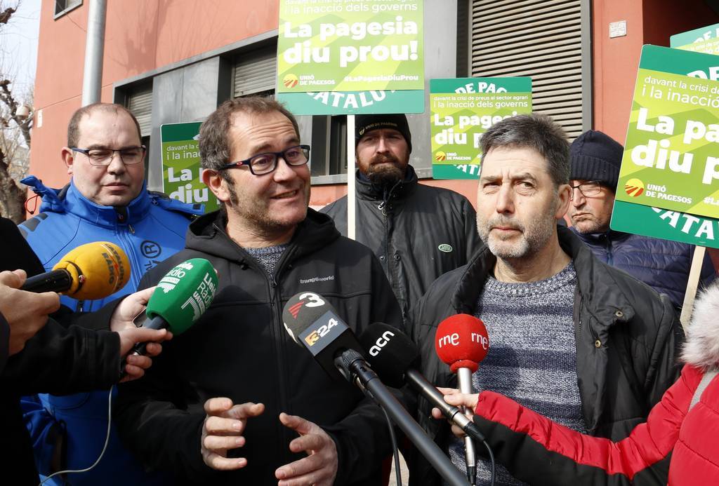 El responsable de Sectors Ramaders d'Unió de Pagesos, Jordi Armengol i el responsable del sector Porcí d'UP, Rossend Saltiveri ©Laura Cortés