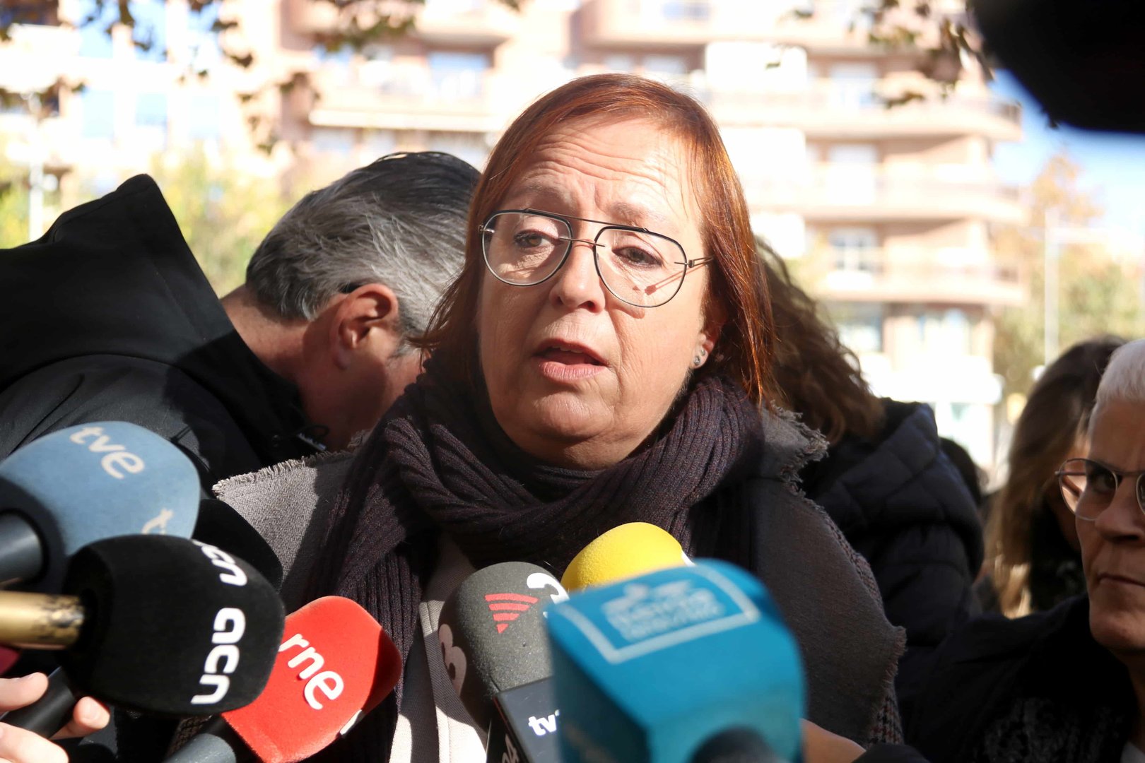 La delegada del Govern a Lleida, Montse Bergés, durant l'atenció als mitjans de comunicació
Foto: Ignasi Gómez